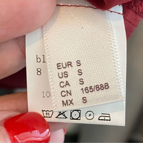 NWOT Collared Short Sleeve Blouse with Mesh and Embroidery - Picture 7 of 7